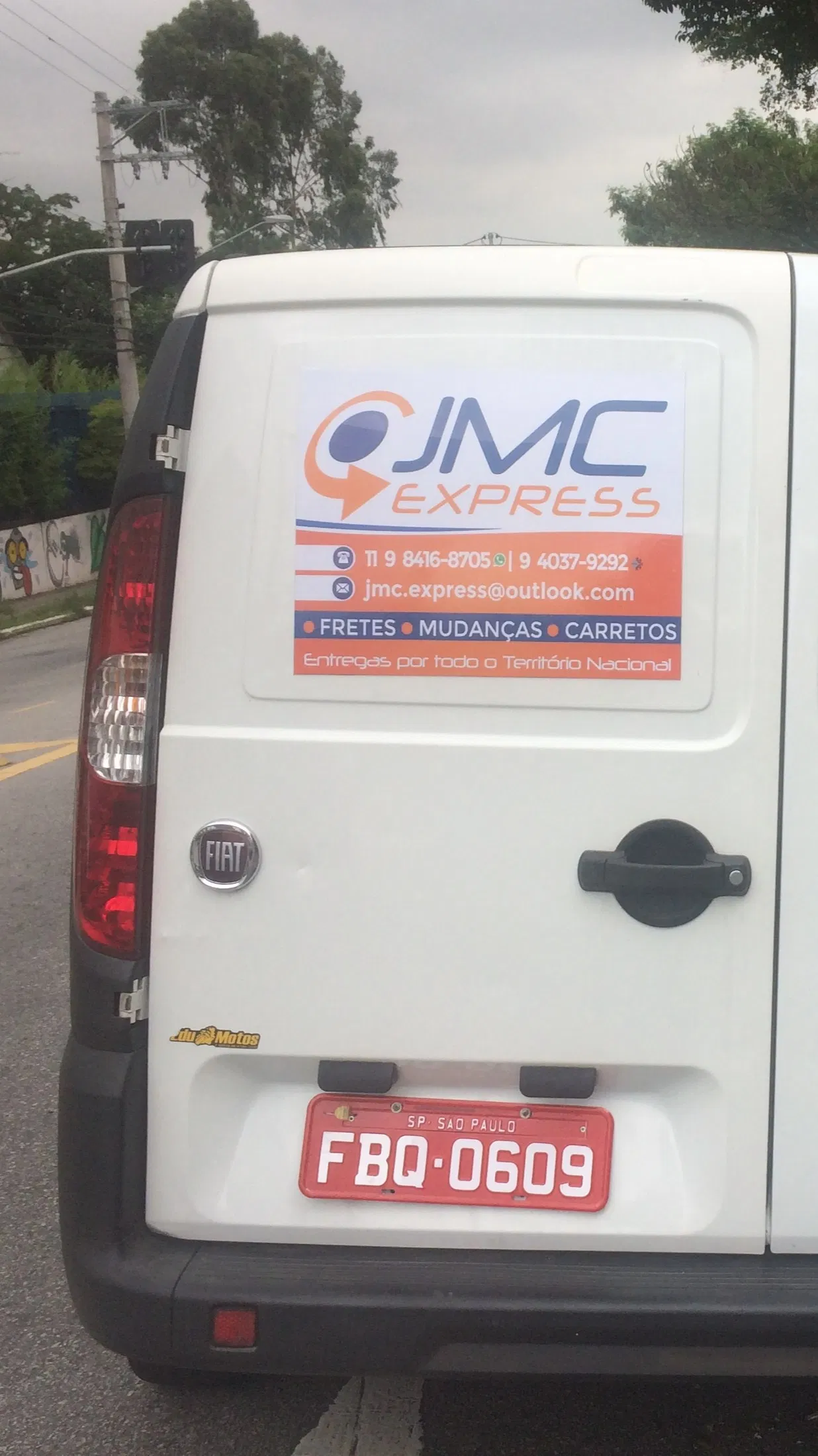 Envelopamento Logotipo Identificação Adesivo Frotas Furgao Carros Ímã Corte Laranja Utilitários Dublo