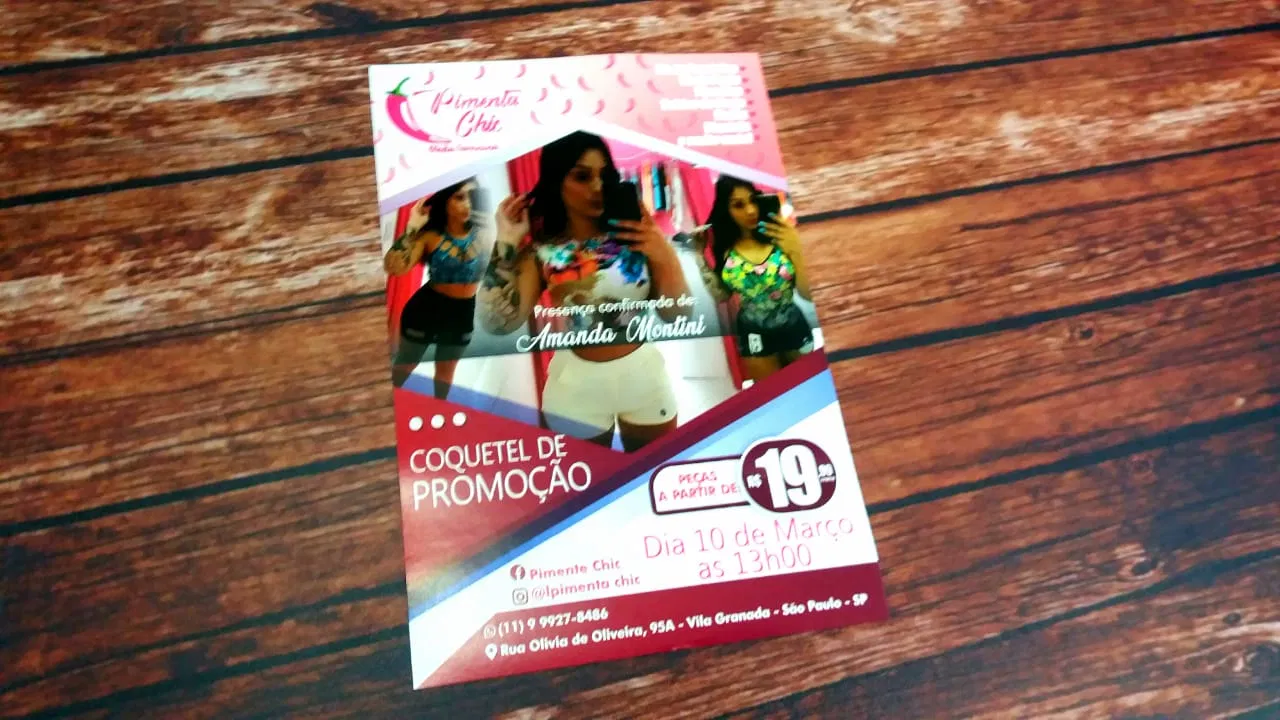 Stampa Moda Abbigliamento Volantino Filippeta Flyer su carta patinata rosa