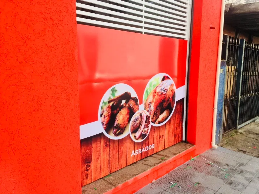 Cartello “Ristrutturazione” – Arrosto e Gastronomia – Rosso – PS – Pollo – Copertura