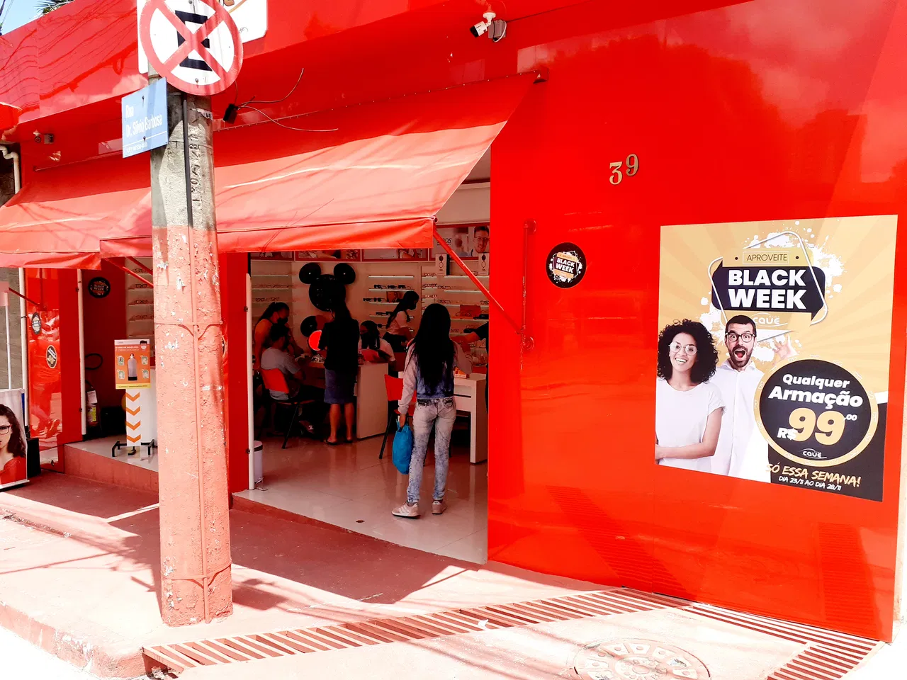 Adesivo per facciata, stampa, promozione, ottica, rosso