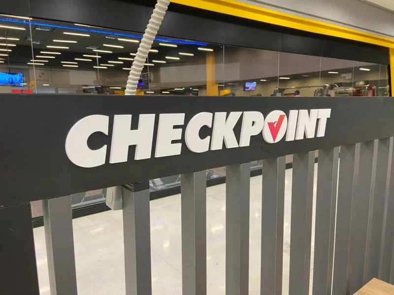 Letras Caixa Stand Vapty Checkpoint Cão Shopping 20mm PVC