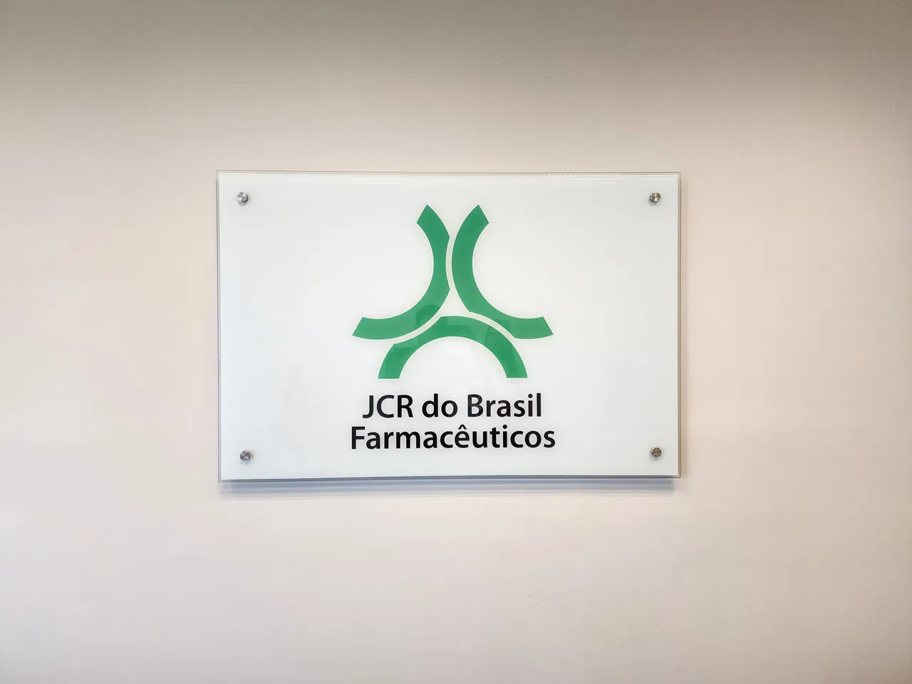 Targhetta Jcr Vidro Farmaceuticos con logo verde