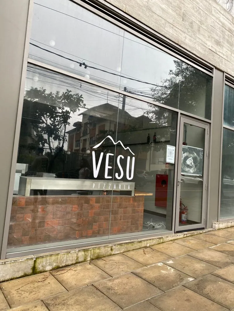 Adesivo Recorte Vitrine Vidro Branco Impressão