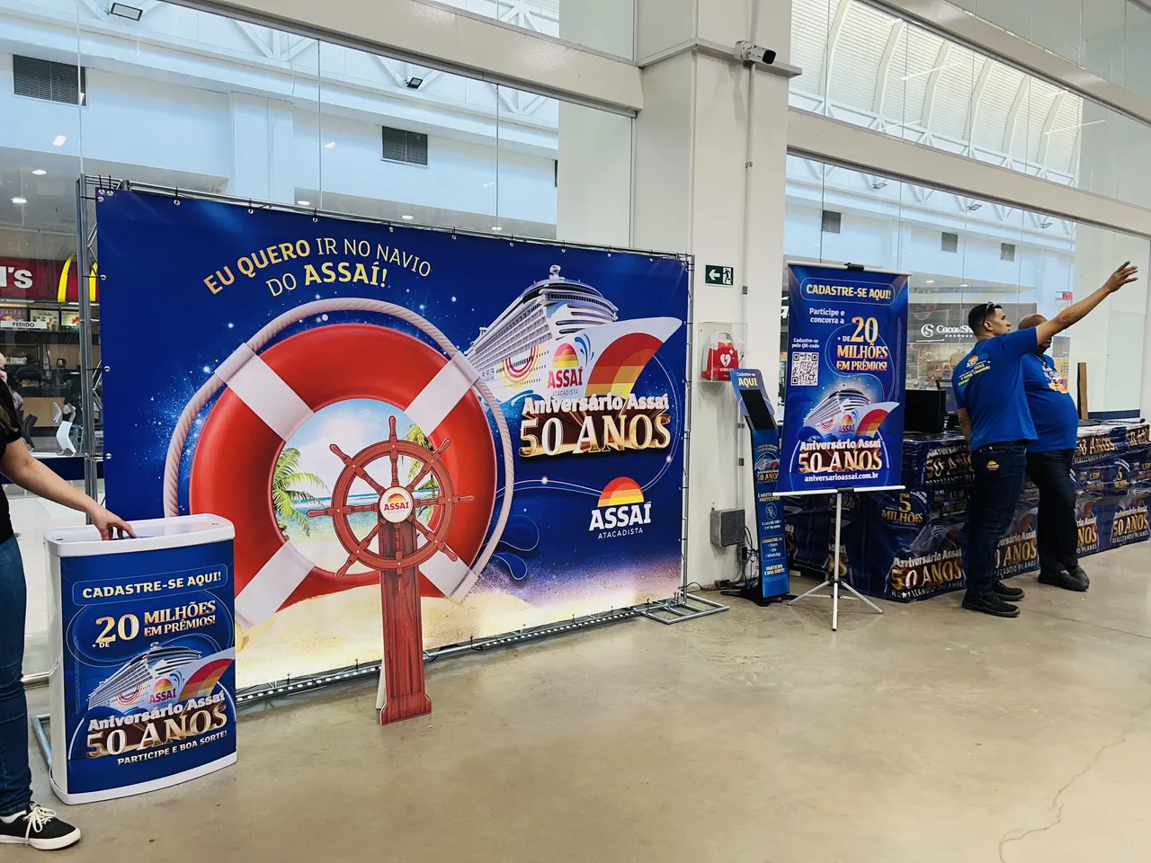 Backdrop Boxtruss Lona Banner Evento Stand Assai Campinas Aricanduva Promoção Tripe Pedestal Jundiai Azul