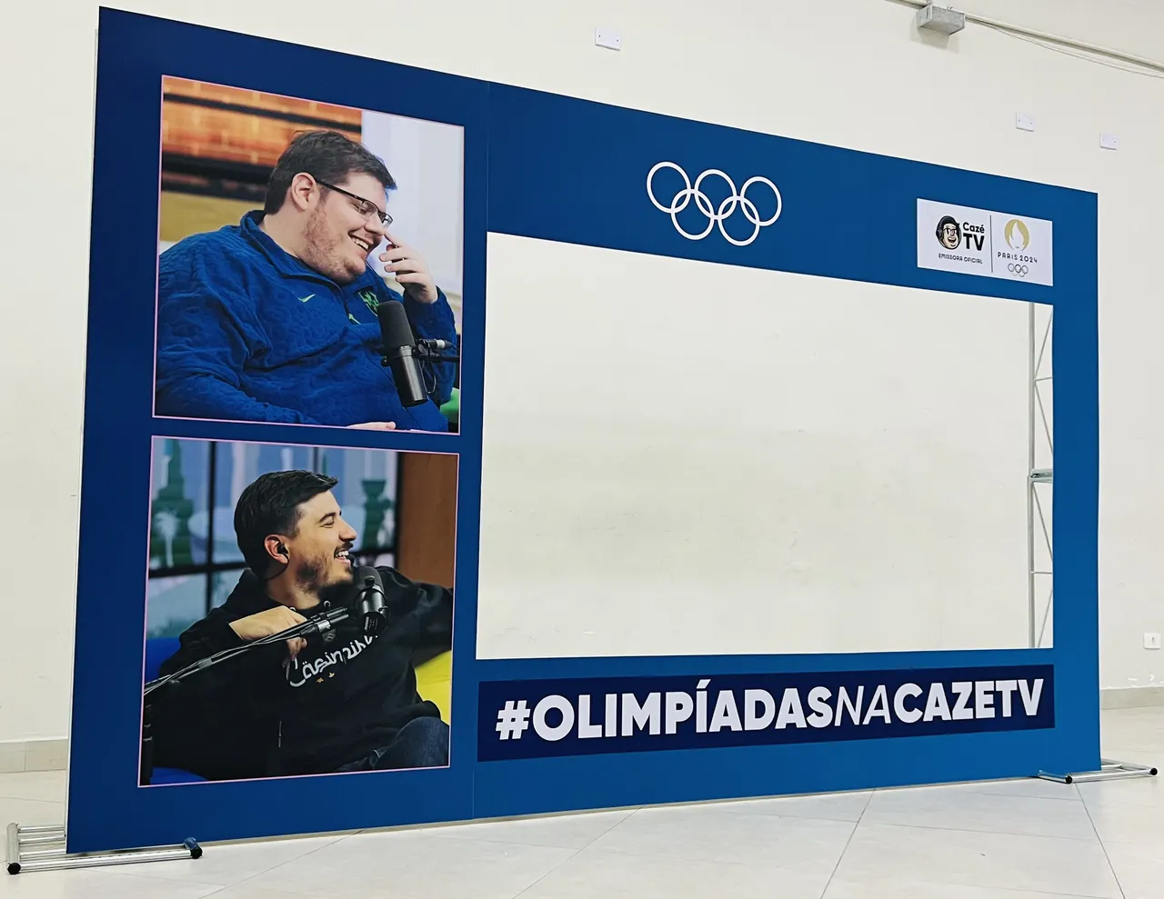 Backdrop Fotografico Tv Painel Evento Caze Moldura Fotografias