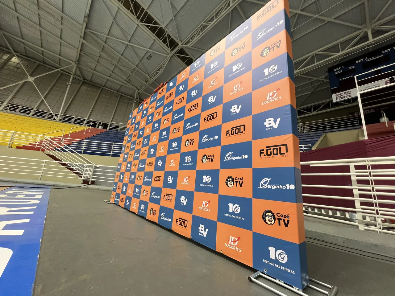 Sfondo Serginho Istituto TV Poliesportivo Correa Palestra Sponsor Evento Alphaville Caze Jose Sport