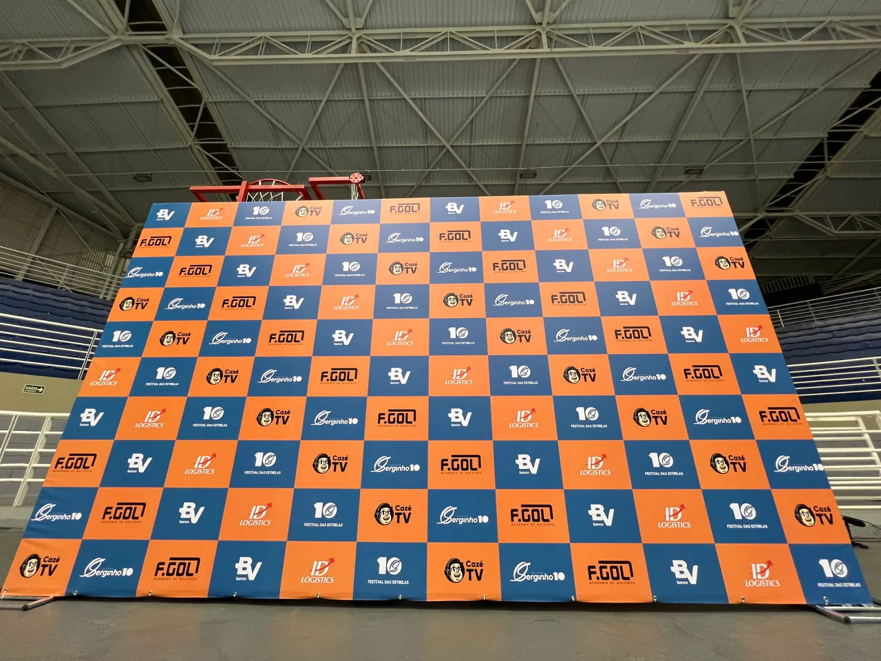 Backdrop Alphaville Caze Patrocinadores Tv Jose Correa Poliesportivo Instituto Ginasio Esportes Serginho Evento