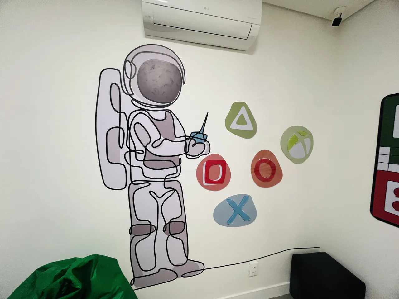 Ímãs Sensorial Clínica Colorido Infantil Tea Vila Madalena SP Brinquedo Astronauta