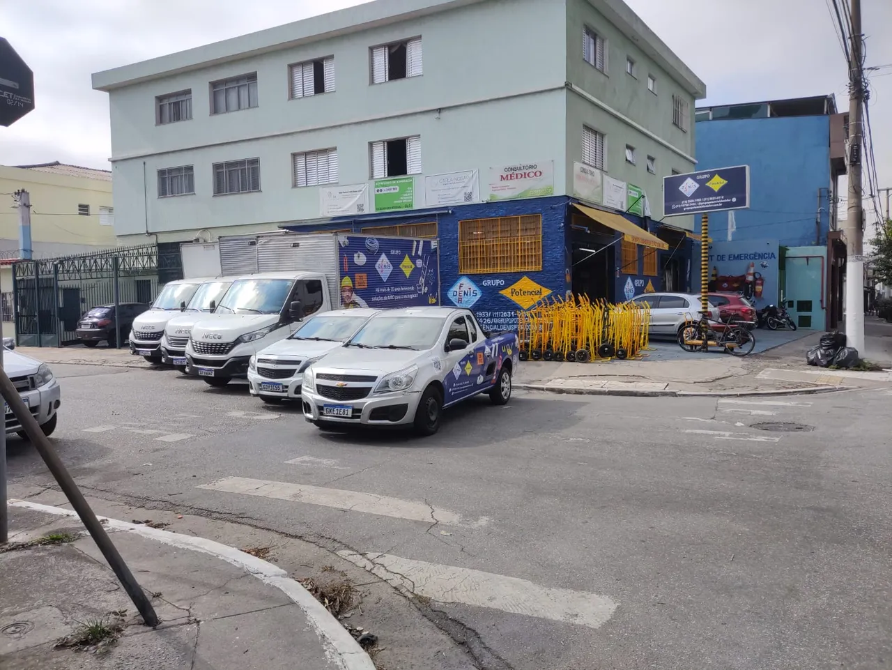 Envelopamento Adesivação Corrugado Potencial Adesivo Vila SP Padronização Maria Denisfer Empresas Veículos Caminhão Frotas