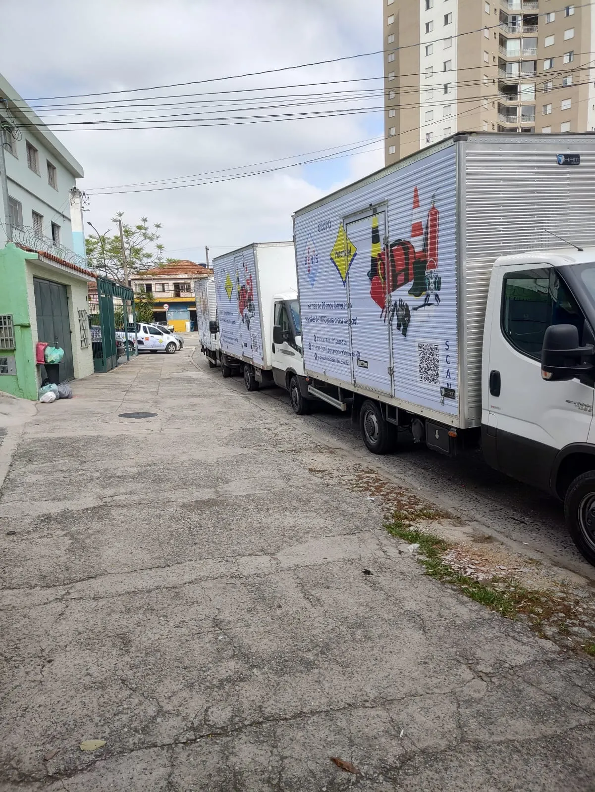 Rivestimento Maria Corrugado SP Aziende Denisfer Potenziale Standardizzazione Applicazione di adesivi Veicoli Camion Adesivo Vila Flotte