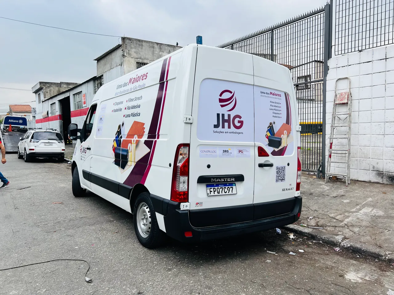 Rivestimento, Applicazione di adesivi, Adesivi, Veicoli, Flotte, Aziende, Renault Master, Furgone, Maria, Imballaggi, Parziale, Vila, SP
