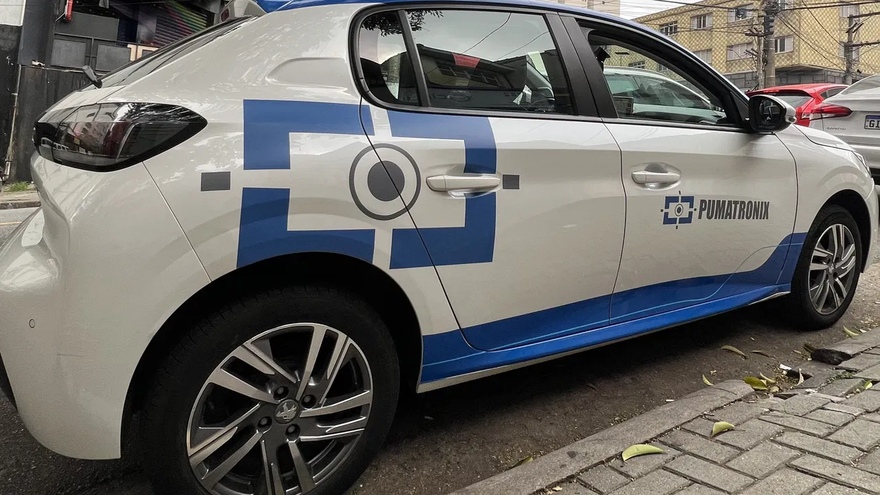 Envelopamento Adesivo Frotas Eventos Carros Logo Temporário Premium Plotagem Alto Padrao Azul