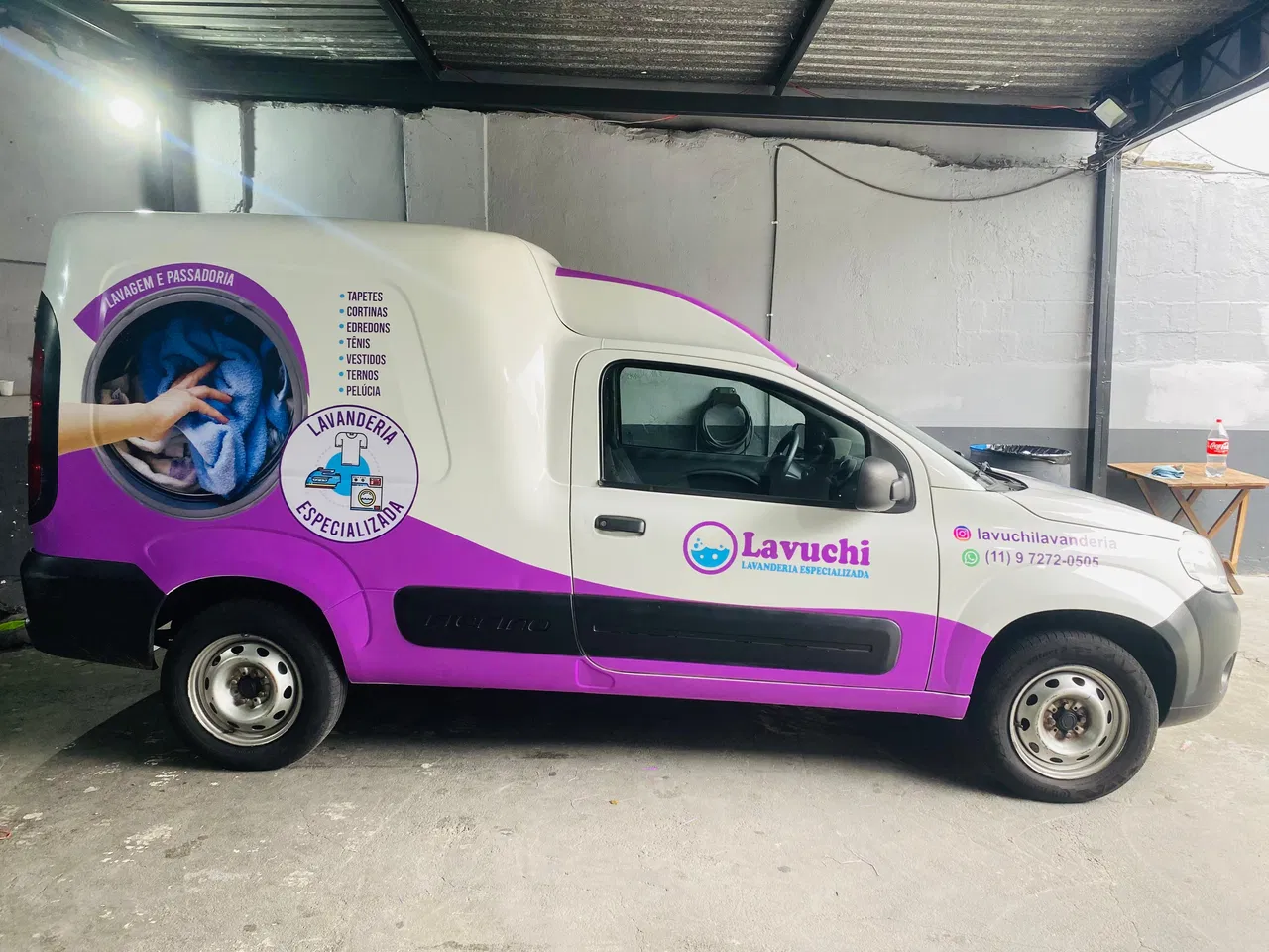 Envelopamento Adesivo Butanta Lilás Lavanderia Carros Utilitários Rosa Frotas Magenta Roxo Fiorino SP