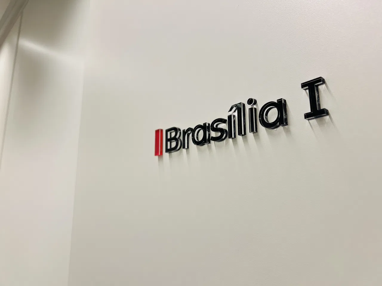 Lettere in acrilico per ufficio, segnaletica Elfa EZ Towers, Brasilia, Stati, targhette identificative nere, Morumbi, Zona Sud