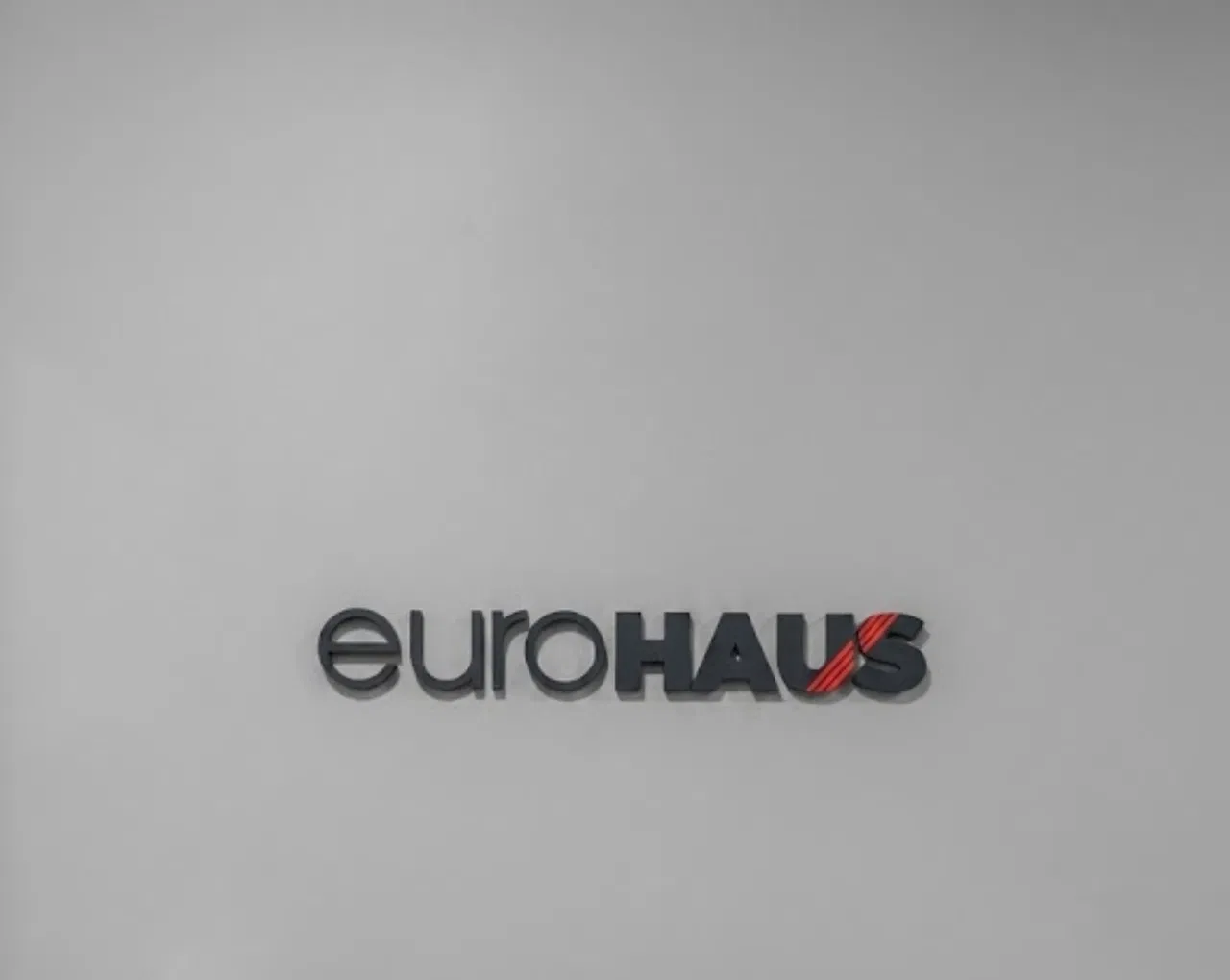 Letras Caixa Hauss Euro Tuning Lapa Zona Oeste PVC Carros 20mm Oficina