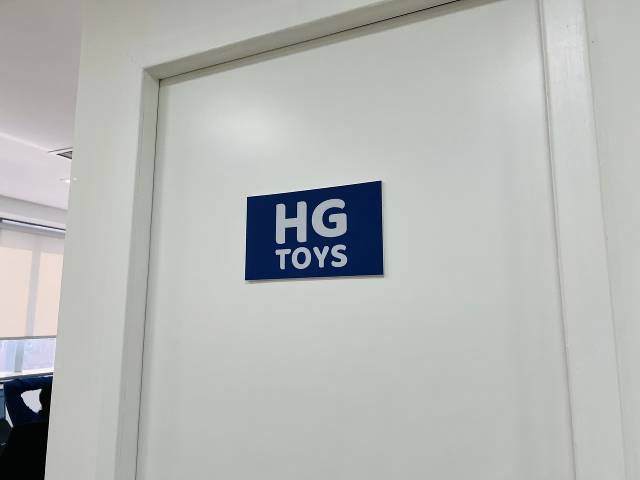 Placa PVC Escritório Furo Sem Portas Azul Logo Identificação 5mm