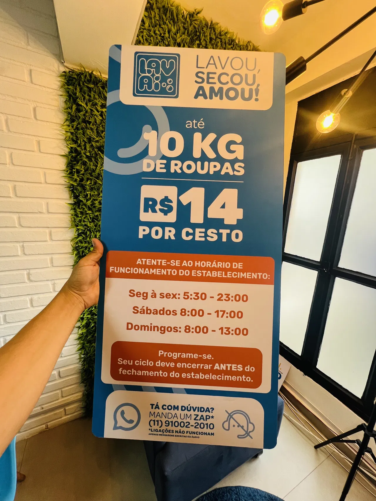 Placa PS UV Sinalização Lavanderia Impressão Lav Ai Instruções 2mm Azul SP