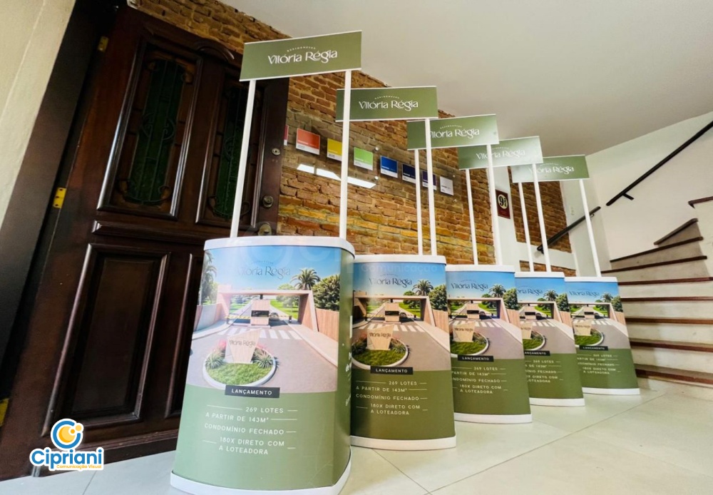 Adesivos para PDV Promocional Portátil Cipriani Comunicação Visual
