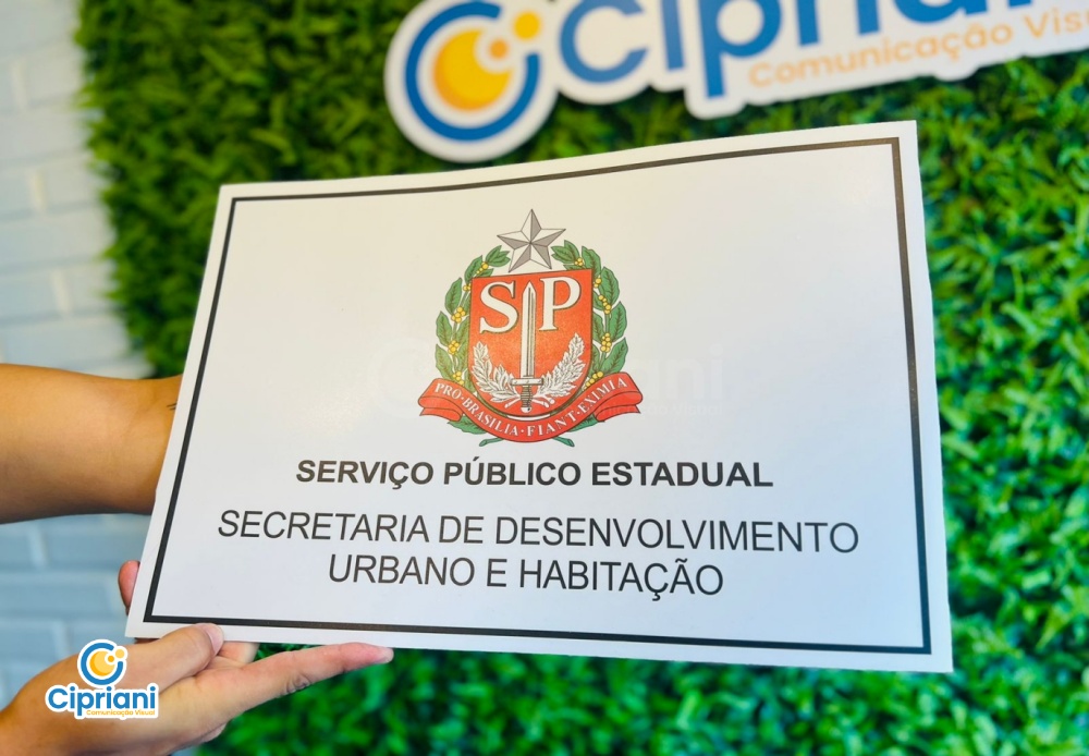 Imã Adesivado para Veículos de Empresa Cipriani Comunicação Visual