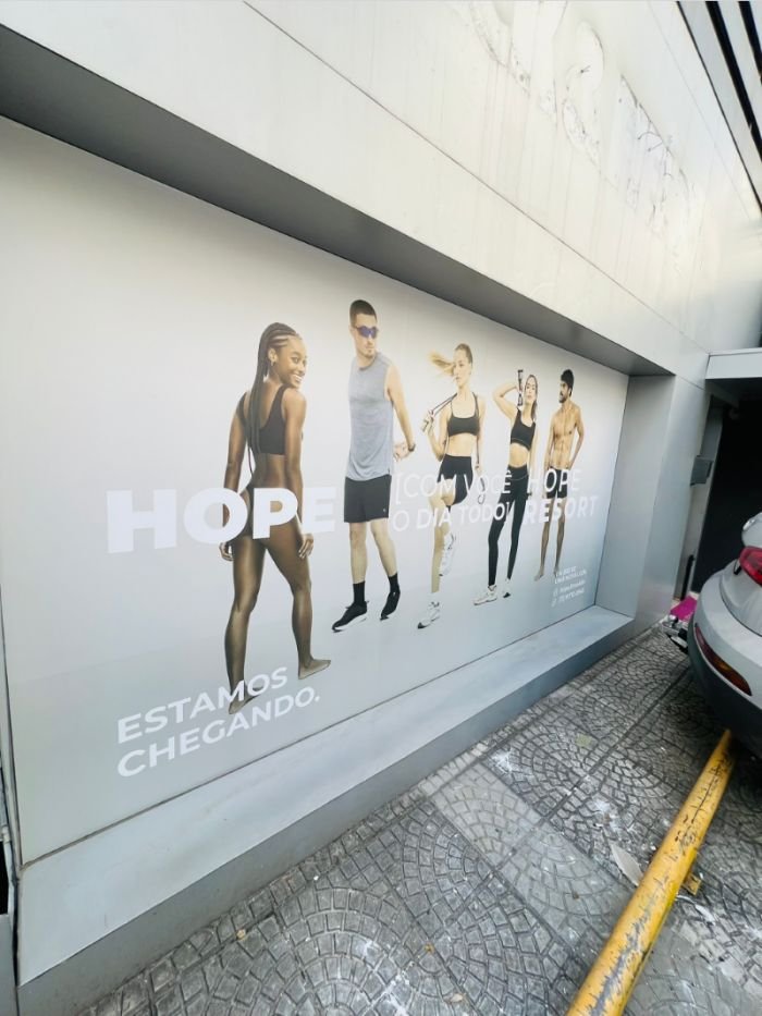 Adesivo para Tapume em São Paulo Exemplo 1 | Cipriani Comunicação Visual