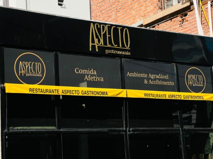 Adesivo para Vitrine em São Paulo Exemplo 3 | Cipriani Comunicação Visual