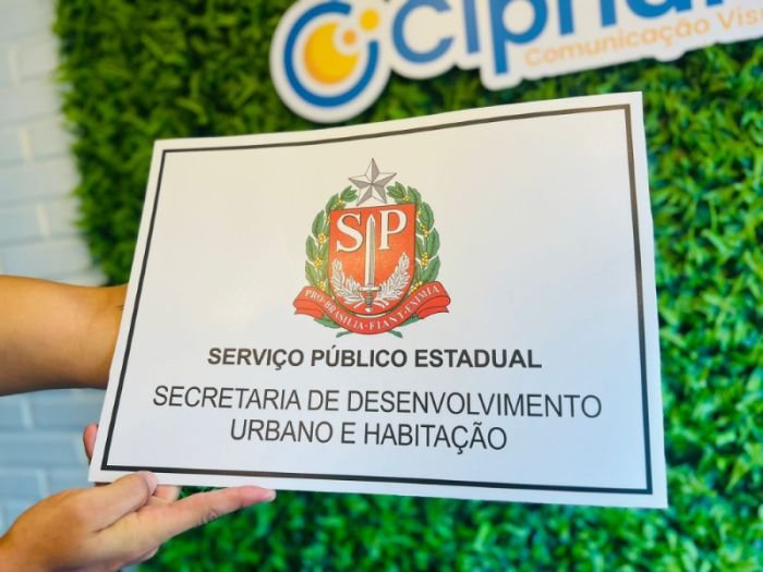 Adesivo Provisório para Carro em São Paulo Slide 1 | Cipriani Comunicação Visual