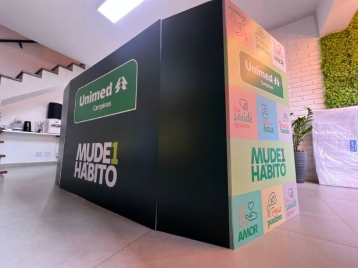 Estraga a paredepiso do local? | São Paulo | Cipriani Comunicação Visual