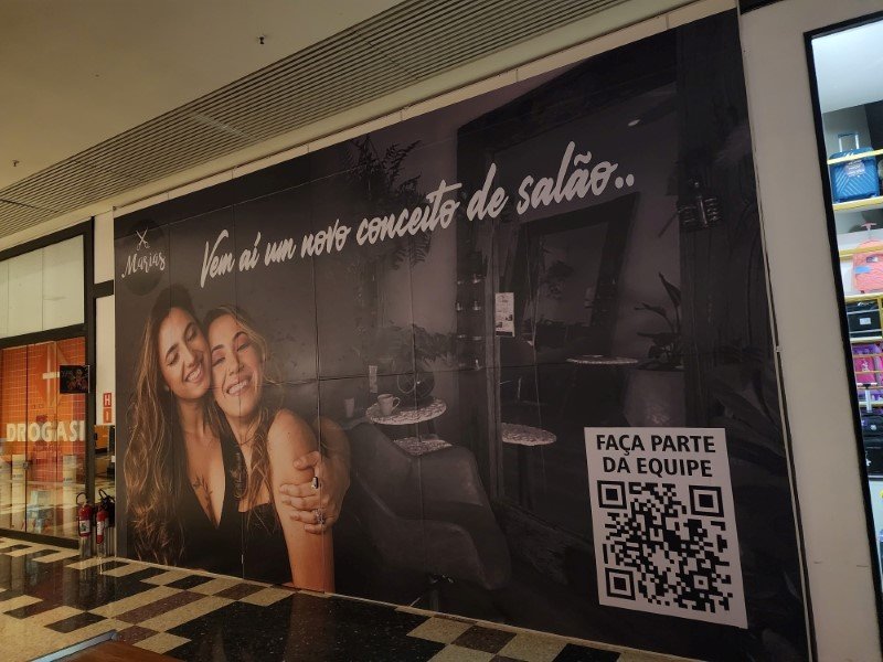 Envelopamento de Tapume em São Paulo Exemplo 2 | Cipriani Comunicação Visual