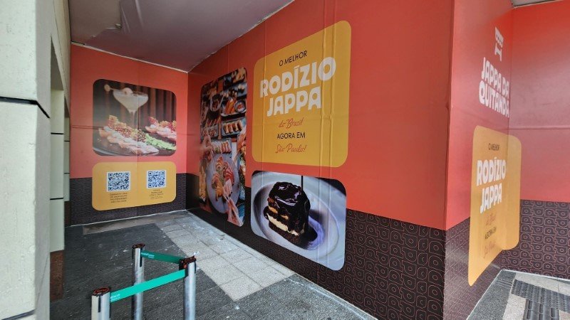Envelopamento de Tapume em São Paulo Exemplo 3 | Cipriani Comunicação Visual