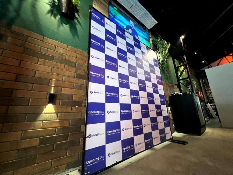 Fundo de Palco Backdrop em São Paulo Slide 3 | Cipriani Comunicação Visual