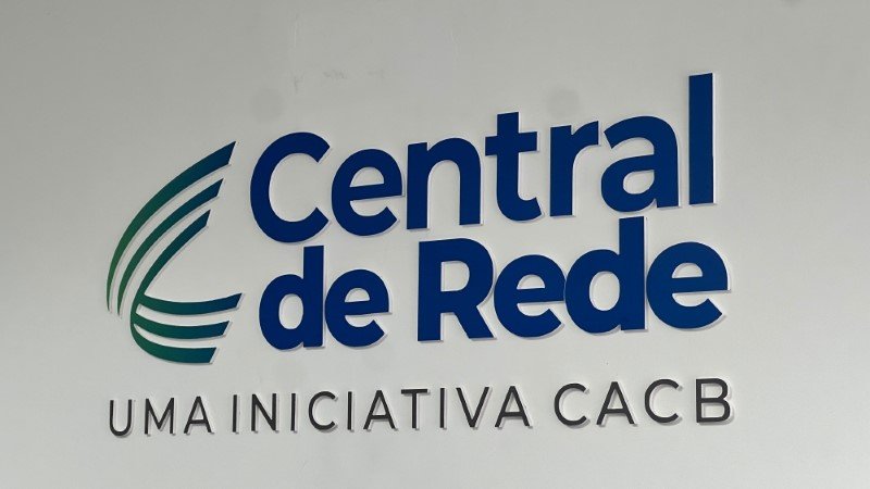 Pode ser feito em isopor (EPS)? | São Paulo | Cipriani Comunicação Visual
