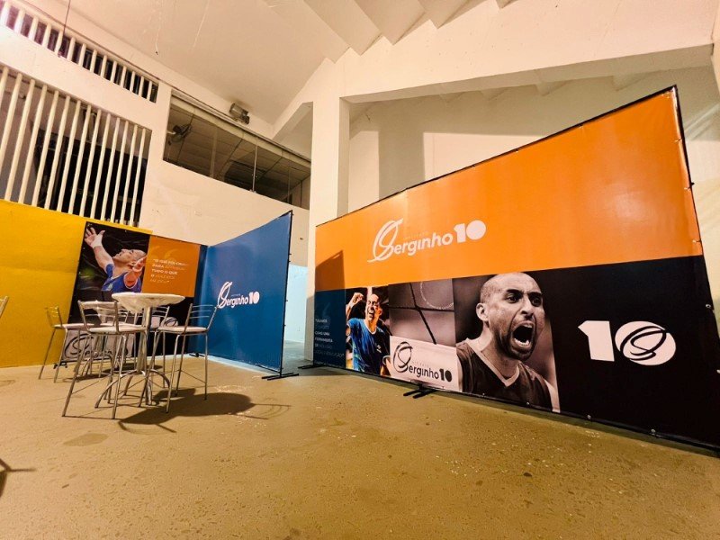 Aguenta esticar bem? | São Paulo | Cipriani Comunicação Visual