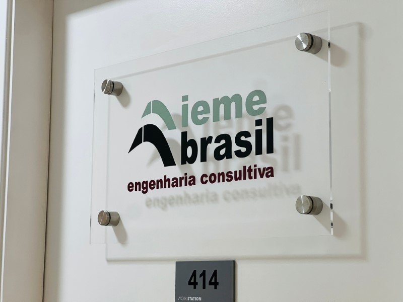 Painel de Acrílico sob Medida em São Paulo Exemplo 4 | Cipriani Comunicação Visual