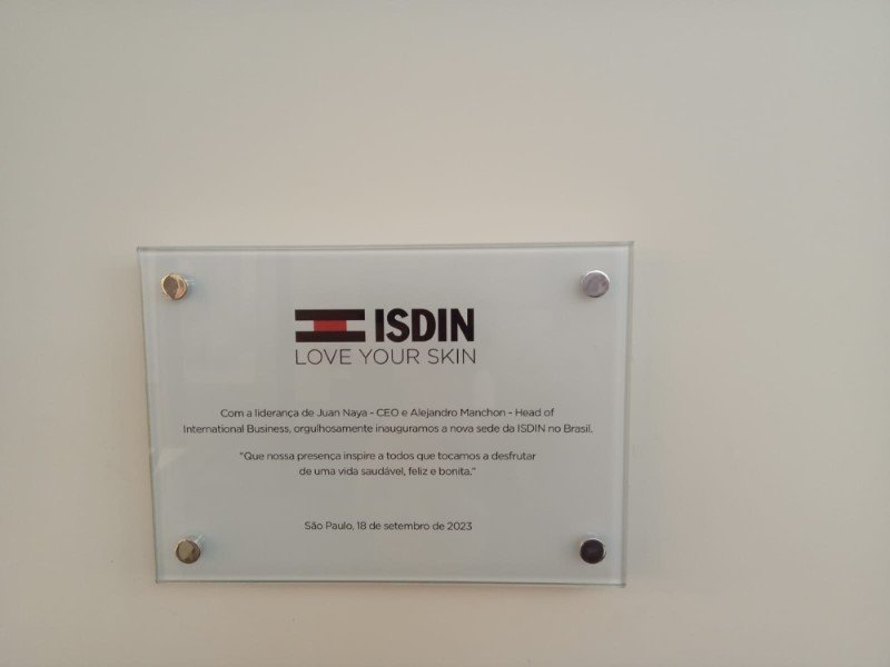 Placa de Homenagem em São Paulo Exemplo 3 | Cipriani Comunicação Visual