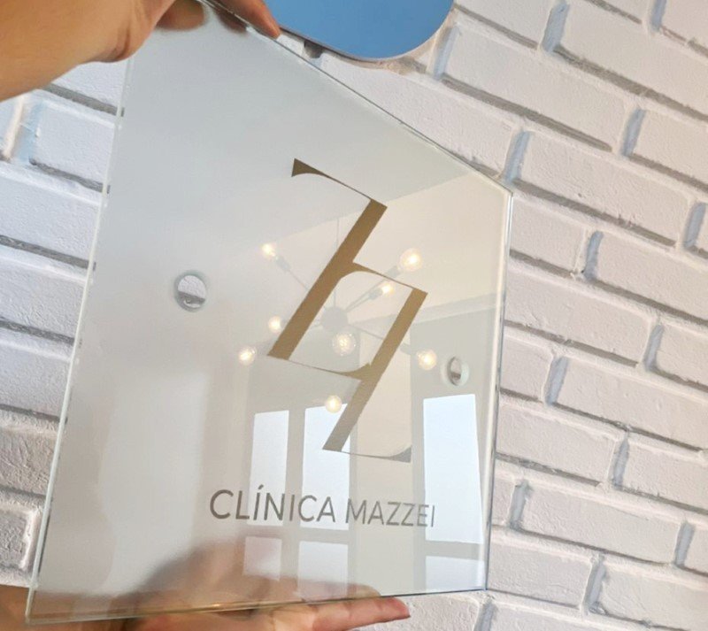 Placa para Porta de Escritório em São Paulo Exemplo 3 | Cipriani Comunicação Visual