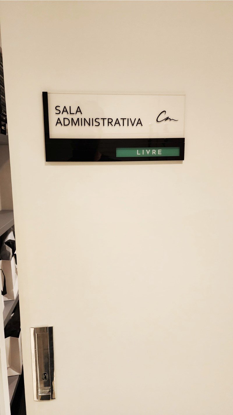 Sinalização de Escritórios em São Paulo Slide 1 | Cipriani Comunicação Visual