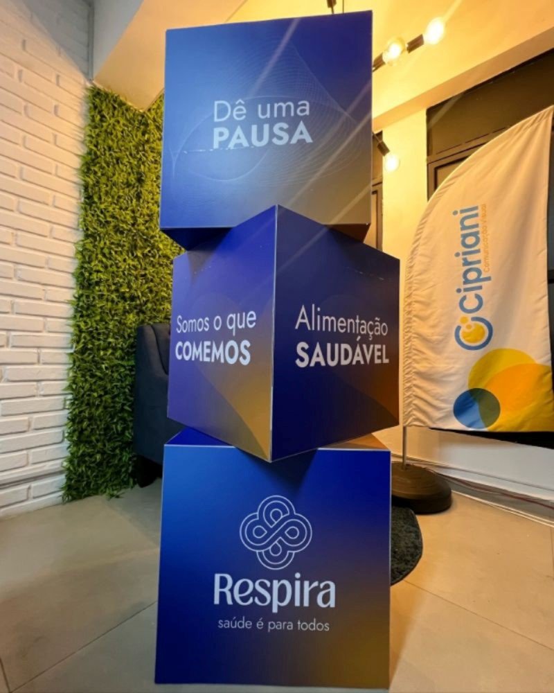 É dobrável para transporte? | Cipriani Comunicação Visual