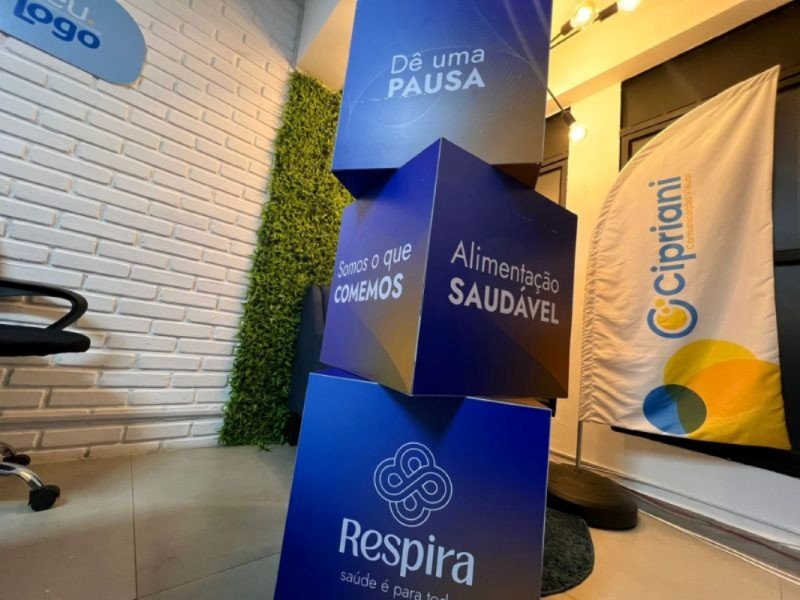 Sim, dobráveldesmontável. | São Paulo | Cipriani Comunicação Visual