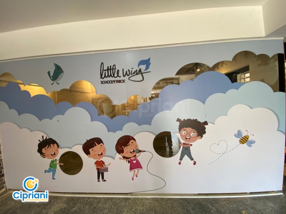 Adesivo com Desenho Infantil em Vidro Azul e Branco 2 Imagem Adesivo com Desenho Infantil em Vidro Azul e Branco 2 Imagem