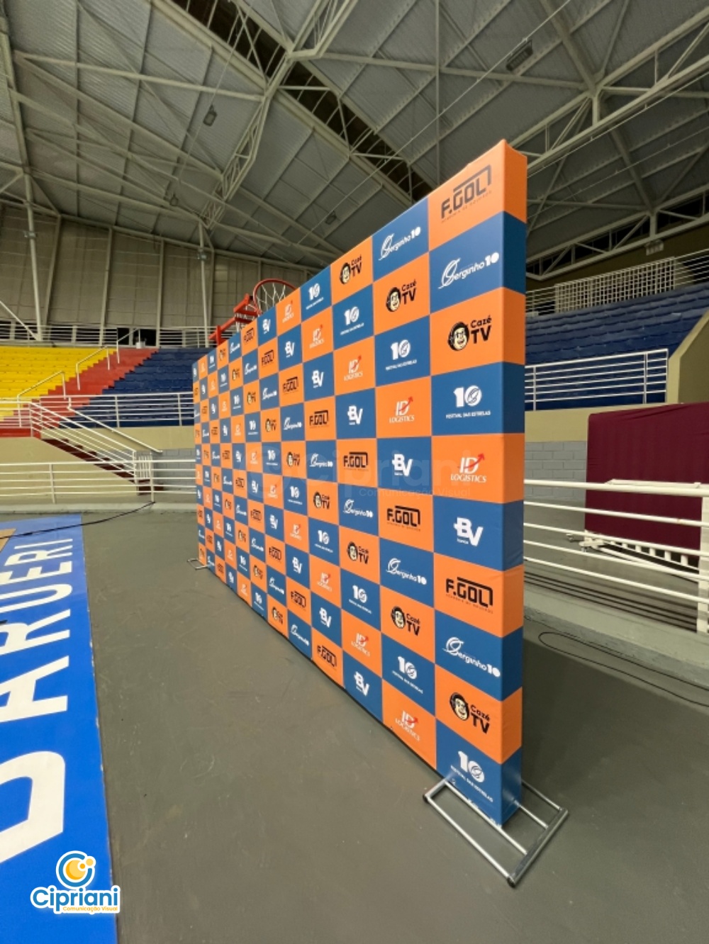 Backdrop para Entrevistas em Evento, Cotação Rápida 4 Imagem Backdrop para Entrevistas em Evento, Cotação Rápida 4 Imagem