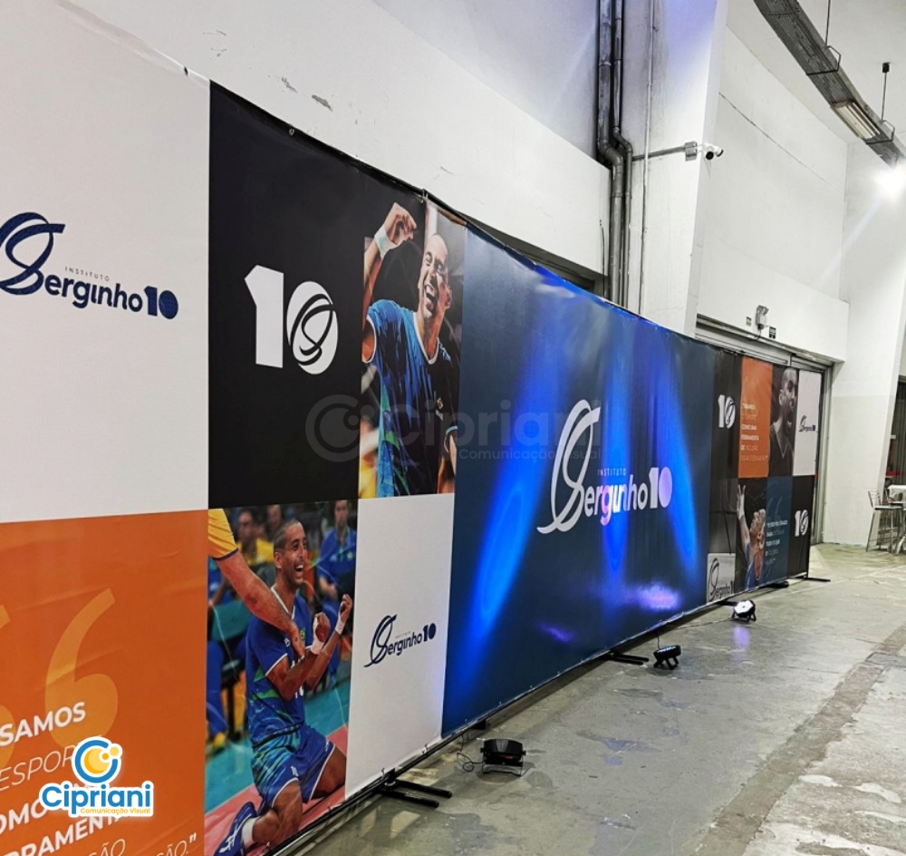 Backdrop para Lona de Evento em Ginásio, Compre Online 4 Imagem Backdrop para Lona de Evento em Ginásio, Compre Online 4 Imagem