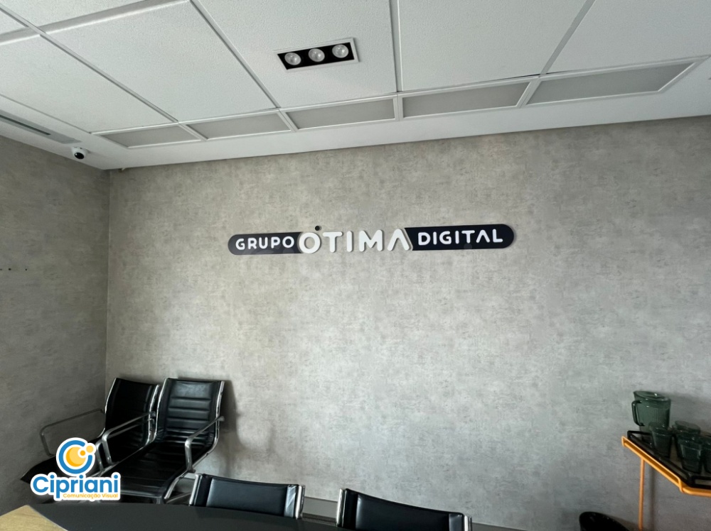 Logotipo em PVC Expandido Preto e Cimento queimado 1 Imagem Logotipo em PVC Expandido Preto e Cimento queimado 1 Imagem