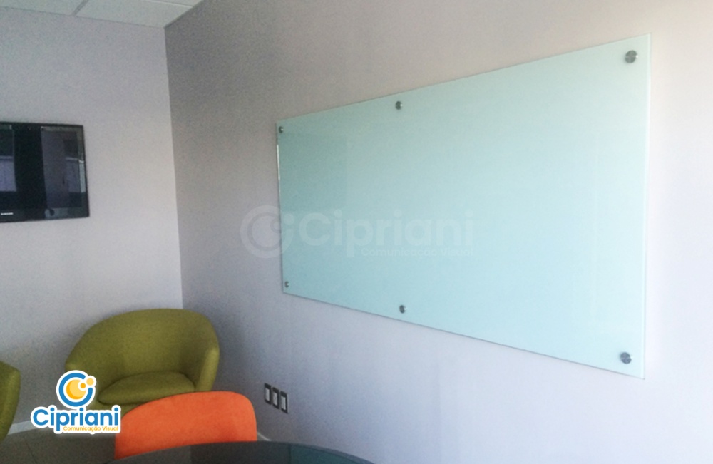 Lousa de Vidro para Escola Branco e Sem Fundo, Preço e Prazo 1 Imagem Lousa de Vidro para Escola Branco e Sem Fundo, Preço e Prazo 1 Imagem