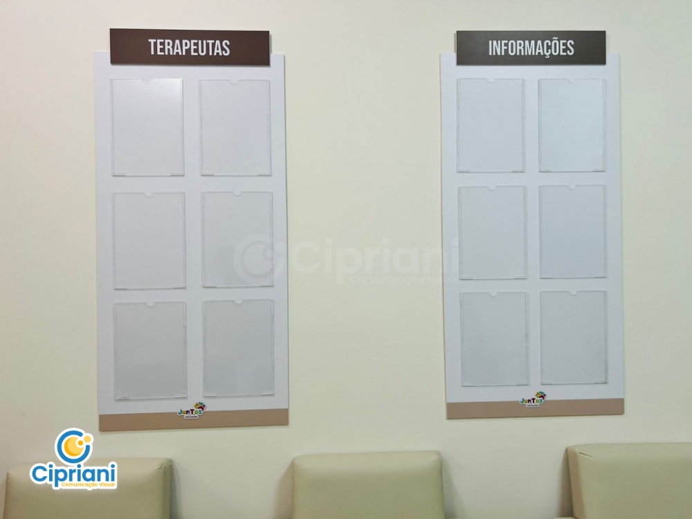 Painel de Avisos com Acrílico Branco e Marrom, Orçamento 2 Imagem Painel de Avisos com Acrílico Branco e Marrom, Orçamento 2 Imagem