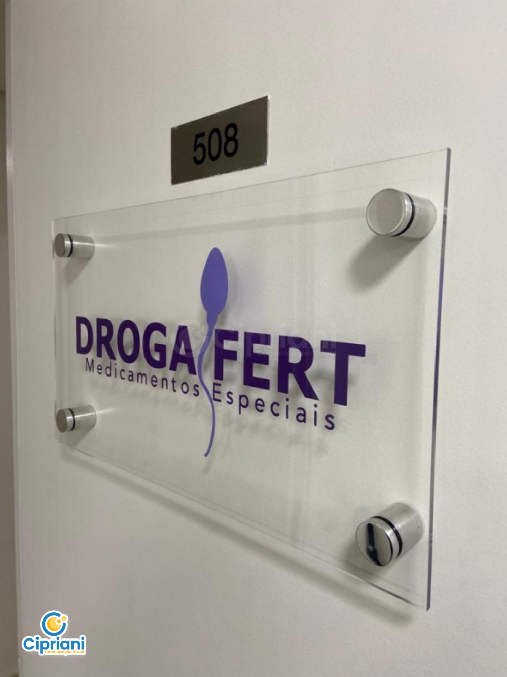 Placa de Acrílico para Porta Preto e Roxo, Compre Já 1 Imagem Placa de Acrílico para Porta Preto e Roxo, Compre Já 1 Imagem
