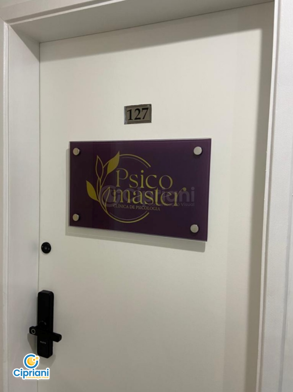 Placa de Vidro para Porta Roxo e Dourado, Saiba Mais 1 Imagem Placa de Vidro para Porta Roxo e Dourado, Saiba Mais 1 Imagem