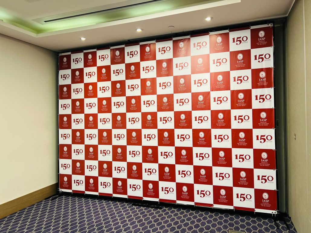 Backdrop em Lona Personalizado para Eventos | Cipriani Comunicação Visual em São Paulo SP