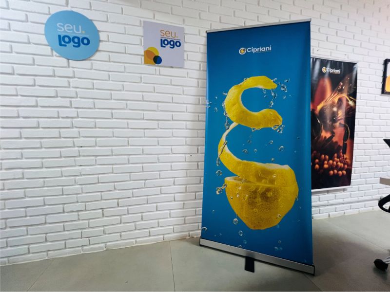 Banner Rollup para Apresentações Personalizado | Cipriani Comunicação Visual em São Paulo SP