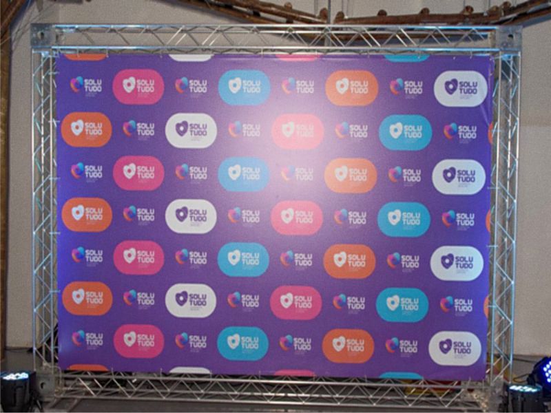 Painel Fotográfico Backdrop para Eventos, Entregamos em SP Imagem Principal Painel Fotográfico Backdrop para Eventos, Entregamos em SP Imagem Principal