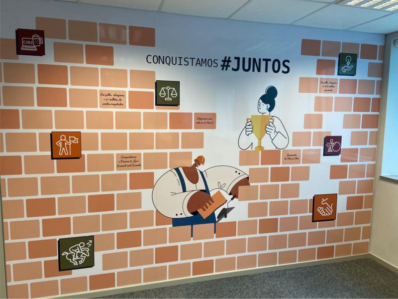 Plotagem de Parede em São Paulo, Entregamos e Instalamos Imagem Principal Plotagem de Parede em São Paulo, Entregamos e Instalamos Imagem Principal
